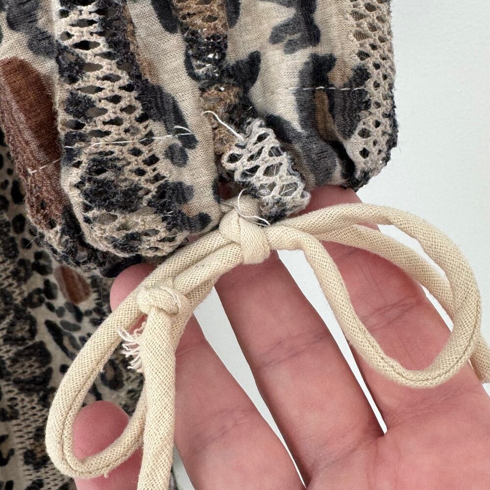 Kactus Leopard Print Button Front Top - image 4